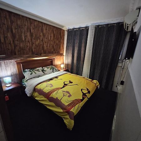 Homestay Appartement 2 Chambres Yaoundé Екстериор снимка